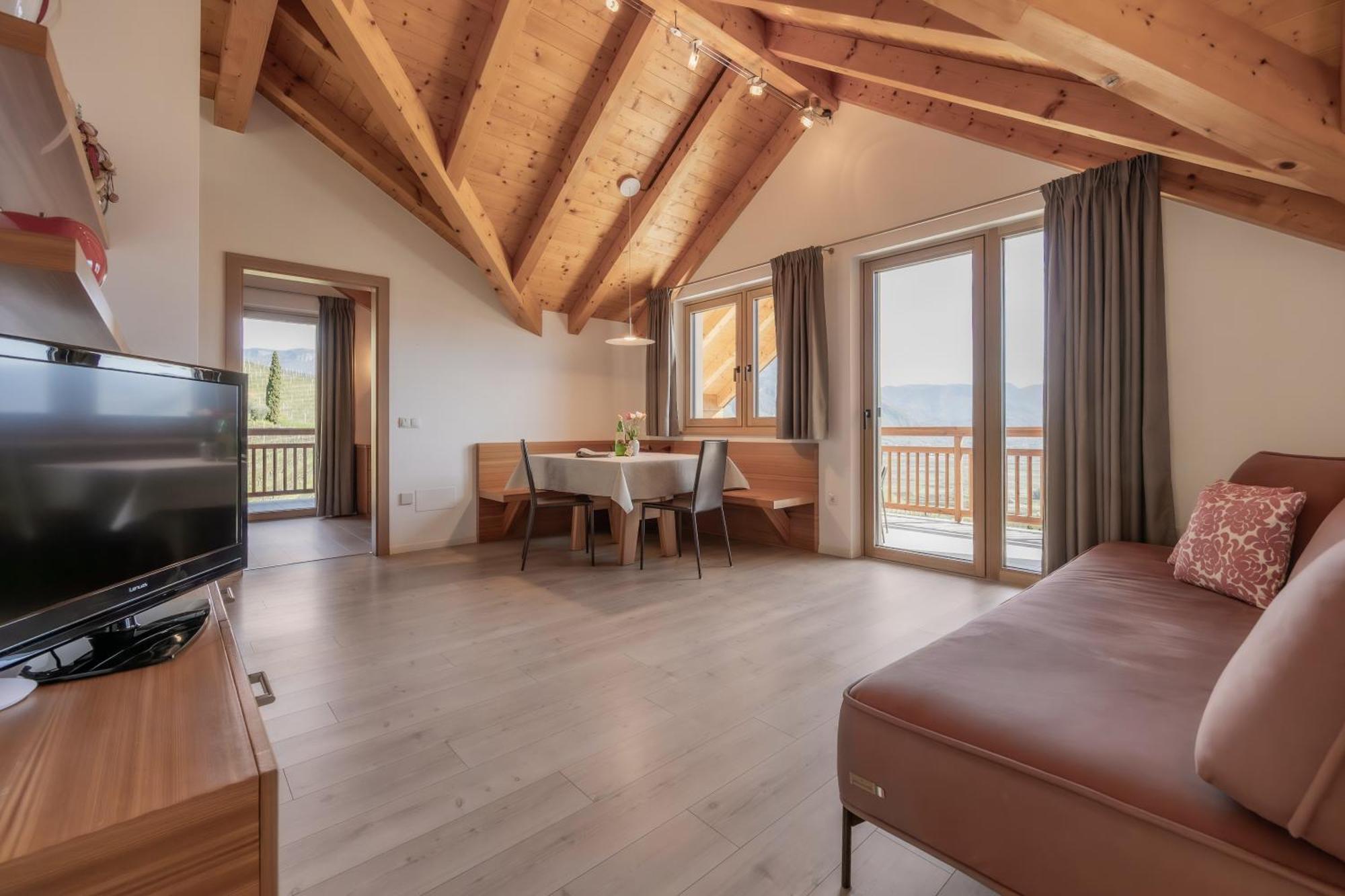 Egarter Apartment Appiano Sulla Strada Del Vino Ngoại thất bức ảnh