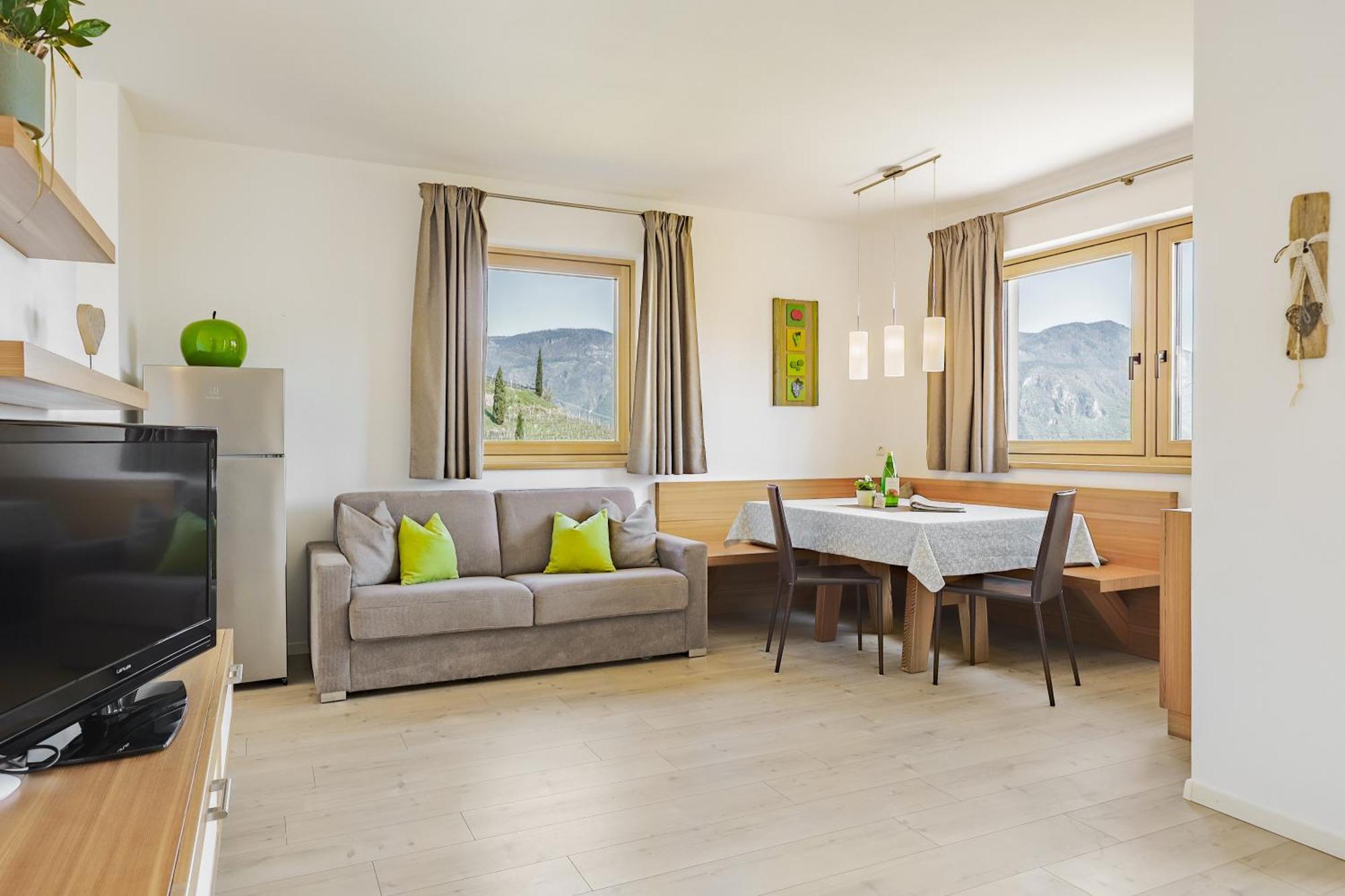 Egarter Apartment Appiano Sulla Strada Del Vino Ngoại thất bức ảnh